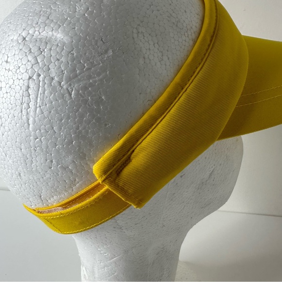 Yellow Nike Adult Unisex Visor Adjustable Golf Tennis Hat - Picture 4 of 11